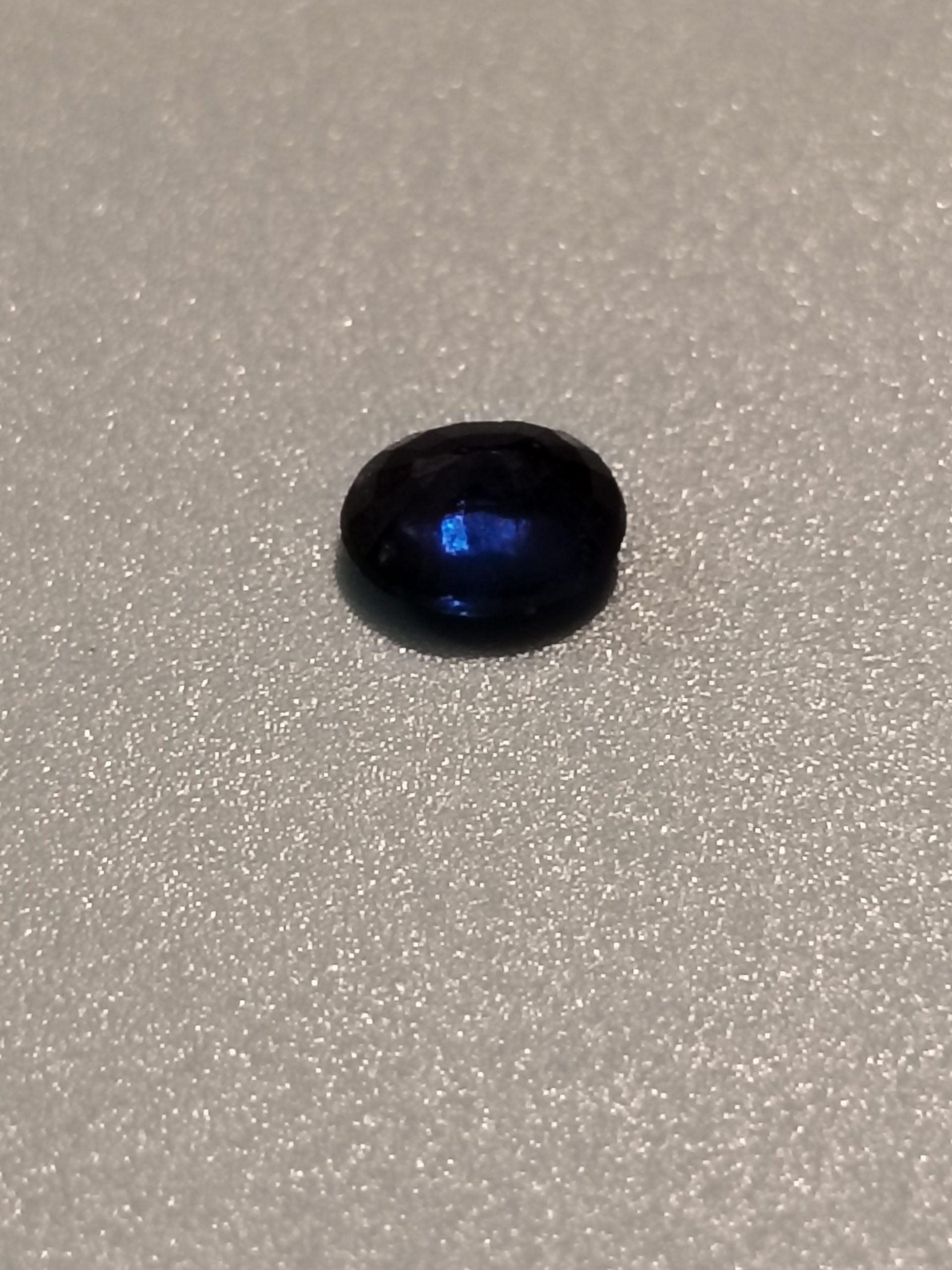 Blue Sapphire Oval Cut 0.80 ct 6 x 5 mm